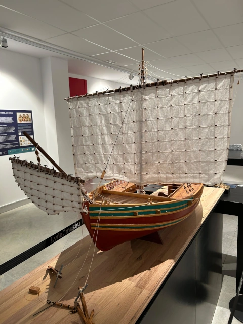 Maqueta a escala del Bou-Ferrer en Vilamuseu-Villajoyosa